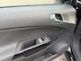 Opel Corsa 1.4-16V Cosmo - Frisse auto