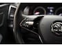 Skoda Karoq 1.5 TSI ACT Business Edition Plus Aut. [ Navi Camera Climate Trekhaak ]