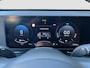 Hyundai Kona 1.6 GDI 141pk HEV Comfort Smart | Camera | Draadloos carplay | Climate control | Adaptive cruise control | Dodehoekdetectie | Elektrische achterklep | Full Led koplampen | 18'' velgen | Stuurverwarming | Stoelverwarming