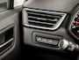 Renault Clio 1.0 TCe Sport (APPLE CARPLAY, NAVIGATIE, PARKEERSENSOREN, LM VELGEN, SPORTSTOELEN, CRUISE, GETINT GLAS, NIEUWE APK, NIEUWSTAAT)