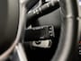 Renault Clio 1.0 TCe Sport (APPLE CARPLAY, NAVIGATIE, PARKEERSENSOREN, LM VELGEN, SPORTSTOELEN, CRUISE, GETINT GLAS, NIEUWE APK, NIEUWSTAAT)