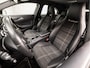Mercedes-Benz A-klasse 180 Sport (NAVIGATIE, LEDER, ZWART HEMEL, STOELVERWARMING, SPORTSTOELEN, PARKEERSENSOREN, CRUISE, BLUETOOTH, NIEUWSTAAT)