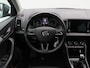 Skoda Karoq 1.5 TSi ACT Ambition 150 Pk | Wegklapbare Trekhaak | Camera | Navigatie | CarPlay | Stoelverwarming | 17 Inch