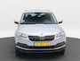 Skoda Karoq 1.5 TSi ACT Ambition 150 Pk | Wegklapbare Trekhaak | Camera | Navigatie | CarPlay | Stoelverwarming | 17 Inch