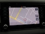 Skoda Karoq 1.5 TSi ACT Ambition 150 Pk | Wegklapbare Trekhaak | Camera | Navigatie | CarPlay | Stoelverwarming | 17 Inch