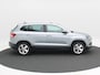 Skoda Karoq 1.5 TSi ACT Ambition 150 Pk | Wegklapbare Trekhaak | Camera | Navigatie | CarPlay | Stoelverwarming | 17 Inch