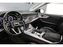 Audi Q8 55 TFSI e quattro Pro Line Plus | Trekhaak | ACC | Achteruitrijcamera | Tour | City | Memory | Ambient lighting |