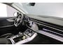 Audi Q8 55 TFSI e quattro Pro Line Plus | Trekhaak | ACC | Achteruitrijcamera | Tour | City | Memory | Ambient lighting |