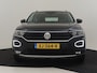 Volkswagen T-Roc 1.0 TSI Style 115pk | Navigatie | Camera achter | Led koplampen | Airco automatich | Trekhaak | Stoelverwarming | Adaptief cruise control |