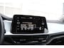 Volkswagen T-Roc 1.5 TSI 150pk DSG Life | Trekhaak | Navigatie | App Connect | Stoelverwarming | Parkeersensoren