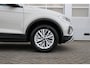 Volkswagen T-Roc 1.5 TSI 150pk DSG Life | Trekhaak | Navigatie | App Connect | Stoelverwarming | Parkeersensoren