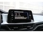 Volkswagen T-Roc 1.5 TSI 150pk DSG Life | Trekhaak | Navigatie | App Connect | Stoelverwarming | Parkeersensoren
