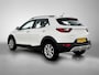 Kia Stonic 1.0 MHEV DynamicLine 100PK | 1ste eigenaar | Navigatie | Climate Control | Cruise Control | Achteruitrijcamera | Parkeersensoren Achter | LED | 15" Lichtmetalen Velgen | DAB Ontvanger | Apple Carplay/Android Auto |