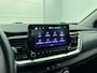 Kia Stonic 1.0 MHEV DynamicLine 100PK | 1ste eigenaar | Navigatie | Climate Control | Cruise Control | Achteruitrijcamera | Parkeersensoren Achter | LED | 15" Lichtmetalen Velgen | DAB Ontvanger | Apple Carplay/Android Auto |