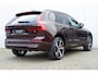 Volvo XC60 2.0 T6 Plug-in hybrid AWD Essential Dark **DIRECT LEVERBAAR**Nordico bekleding | Driver Assist Pack | 21" Lichtmetalen velgen | Extra getint glas | Dark exterieurdetails | Charcoal hemelbekleding