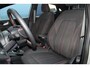 Ford Puma 1.0-125pk EcoBoost Mild-Hybrid ST-Line. Mooie luxe hoogzitter ! Slechts 9.900km ! Autm. airco, adapt. cruise control, stoel-, stuur- en voorraamverw., navigatie, telefoonvoorb., LM wielen, elektr. achterklep, LED verl., camera 360gr, pdc v+a etc.