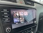 Skoda Octavia Combi 1.0 TSI Greentech Sport Business / Navigatie / Climate control / Parkeer sensoren achter / 17'' LMV