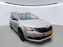 Skoda Octavia Combi 1.0 TSI Greentech Sport Business / Navigatie / Climate control / Parkeer sensoren achter / 17'' LMV