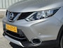 Nissan Qashqai 1.6 Connect Edition / Trekhaak 1500 KG trekgewicht / Panoramadak / 360 Camera / Vier-seizoensbanden / Stoelverwarming / Navigatie / Keyless Entry&Start / Climate Control / Parkeersensoren voor + achter /