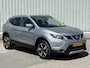 Nissan Qashqai 1.6 Connect Edition / Trekhaak 1500 KG trekgewicht / Panoramadak / 360 Camera / Vier-seizoensbanden / Stoelverwarming / Navigatie / Keyless Entry&Start / Climate Control / Parkeersensoren voor + achter /