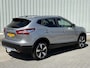 Nissan Qashqai 1.6 Connect Edition / Trekhaak 1500 KG trekgewicht / Panoramadak / 360 Camera / Vier-seizoensbanden / Stoelverwarming / Navigatie / Keyless Entry&Start / Climate Control / Parkeersensoren voor + achter /