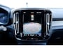 Volvo XC40 Recharge P8 AWD R-Design Harman Kardon audio | Trekhaak semi elektrisch inklapbaar | 19" Lichtmetalen velgen | Keyless Entry & Go | Adaptieve Cruise Control | BLIS Dodehoekdetectie