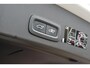 Volvo XC40 Recharge P8 AWD R-Design Harman Kardon audio | Trekhaak semi elektrisch inklapbaar | 19" Lichtmetalen velgen | Keyless Entry & Go | Adaptieve Cruise Control | BLIS Dodehoekdetectie