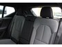 Volvo XC40 T2 Automaat Business Pro | Automaat | Dealer-onderhouden | Led-verlichting | Elektrische achterklep | Blind spot | Apple carplay | Parkeersensoren achter | Cruise control | Lane-keeping | Bluetooth | DAB |
