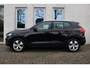 Volvo XC40 1.5 T2 Business Pro | Automaat | Dealer-onderhouden | Led-verlichting | Elektrische achterklep | Blind spot | Apple carplay | Parkeersensoren achter | Cruise control | Lane-keeping | Bluetooth | DAB |