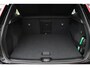 Volvo XC40 T2 Automaat Business Pro | Automaat | Dealer-onderhouden | Led-verlichting | Elektrische achterklep | Blind spot | Apple carplay | Parkeersensoren achter | Cruise control | Lane-keeping | Bluetooth | DAB |