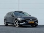 Volvo V60 2.0 B4 197 PK Org NL Pano Keyless BLIS Lane assist Pilot plus Stoel+Stuurverwarming+ Stoelverwarming achter