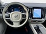 Volvo V60 2.0 B4 197 PK Org NL Pano Keyless BLIS Lane assist Pilot plus Stoel+Stuurverwarming+ Stoelverwarming achter