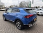 Kia Sportage 1.6 T-GDi Hybrid DynamicPlusLine AWD | 360 GRADEN CAMERA | ELEKTRISCH VERSTELBARE STOELEN | STOELVERWARMING | STUURVERWARMING | PANORAMADAK | NAVIGATIE | LED | DODEHOEK DETECTIE |  | APPLE CARPLAY / ANDROID AUTO | ADAPTIEVE CRUISECONTROL | 1650 KG TREK GEWICHT GEREMD |
