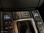 Porsche Macan 2.0 Turbo 4WD PANO / LEDER / NAVI / CRUISE / LED / LMV 20''