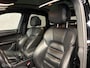 Porsche Macan 2.0 Turbo 4WD PANO / LEDER / NAVI / CRUISE / LED / LMV 20''