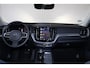 Volvo XC60 T6 Recharge AWD Plus Dark - Panorama/schuifdak - IntelliSafe Assist & Surround - 360º Camera - Verwarmde voorstoelen, stuur & achterbank - Parkeersensoren voor & achter - Elektr. bedienb. voorstoelen met geheugen - Draadloze tel. lader - Extra getint glas - 19' LMV