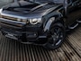 Land Rover Defender 3.0 P400 110 X-Dynamic HSE | MERIDIAN AUDIO | LUCHTVERING | 360 CAMERA | PANORAMDAK | TREEPLANKEN | STOELMEMORY | TREKHAAK | STOELVERWARMING + VENTILATIE | APPLE-CARPLAY | STUURVERWARMING | ADAPTIEVE CRUISE-CONTROL | KEYLESS | SNORKEL |