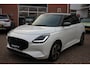 Suzuki Swift 1.2 Style Hybrid | € 1.500,- korting! | Direct Leverbaar | 10 jaar garantie |