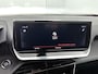 Peugeot 2008 SUV Allure Pack 100pk | Lage kilometerstand! | Navigatie | Achteruitrijcamera | 3D Cockpit | Climate Control | Cruise Control | Parkeersensoren | Keyless start | Bluetooth | Apple CarPlay / Android Auto | DAB+ radio | Elektrisch inklapbare spiegels | Donker getint glas | 18" lichtmetalen velgen |