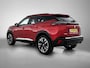 Peugeot 2008 SUV Allure Pack 100pk | Lage kilometerstand! | Navigatie | Achteruitrijcamera | 3D Cockpit | Climate Control | Cruise Control | Parkeersensoren | Keyless start | Bluetooth | Apple CarPlay / Android Auto | DAB+ radio | Elektrisch inklapbare spiegels | Donker getint glas | 18" lichtmetalen velgen |