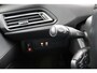 Peugeot 308 SW 1.2*CARPLAY*MASSAGE*VIRTUAL DISP*CAM*NAVI*ECC*TEL*
