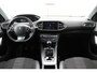 Peugeot 308 SW 1.2*CARPLAY*MASSAGE*VIRTUAL DISP*CAM*NAVI*ECC*TEL*