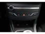 Peugeot 308 SW 1.2*CARPLAY*MASSAGE*VIRTUAL DISP*CAM*NAVI*ECC*TEL*