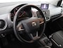 SEAT Mii 1.0 Sport Connect Airco, Boordcomputer, cruise control, hill hold functie, Parkeersensor achter, Autonomous Emergency Braking, Elektronisch Stabiliteits Programma, Start/stop systeem De SEAT Mii 1.0 Sport Connect is een compacte stadsauto die zich richt op eenvoud, wendbaarheid en gebruiksgemak. Dankzij zijn kleine formaat is hij ideaal voor druk stadsverkeer en smalle pa