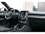 Volvo XC40 1.5 T5 Recharge R-Design | Panoramadak | Winterpakket | Achteruitrijcamera