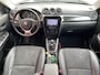 Suzuki Vitara 1.4 Boosterjet Style Smart Hybrid | Navigatie| Stoelverwarming| Half lederen bekleding| Parkeersensoren| Dode hoek sensor| All season banden|
