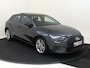 Audi A3 Sportback 40 TFSI e Edition | Panoramadak | Parkeersensoren achter | Cruise control | CarPlay | Electronic climate control | Lane assist |