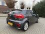 Kia Rio 1.2 (4 cil.), Clima, Cruise Control, Navigatie, Achteruitrijcamera, Led, Bluetooth, LM-velgen 16" & all-season banden