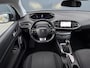 Peugeot 308 1.2 PureTech Active Pack Digitaal Dashboard - Trekhaak - Goed Onderhouden