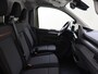 Volkswagen e-Transporter Bedrijfswagens PanAmericana L2 210 kW 286 pk Elektrische aandrijv | Climatronic climate control, 2-zones | Kunststof zijpanelen in laadruimte, hoog | Soundsystem 'harman kardon' met 4 luidsprekers, 1 center luidsprekers en 1 subwoofer | Trekhaak, vast |